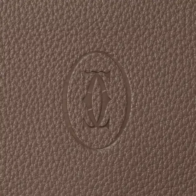 Briefcase, Must