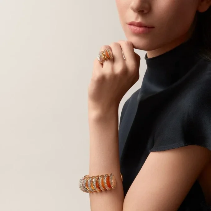Cartier Libre Polymorph Ring, Chalcedony, Diamonds Cartier Libre Polymorph Ring, Chalcedony, Diamonds