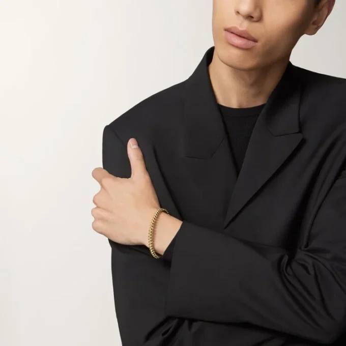 Clash De Cartier Bracelet, Medium Model Clash De Cartier Bracelet, Medium Model
