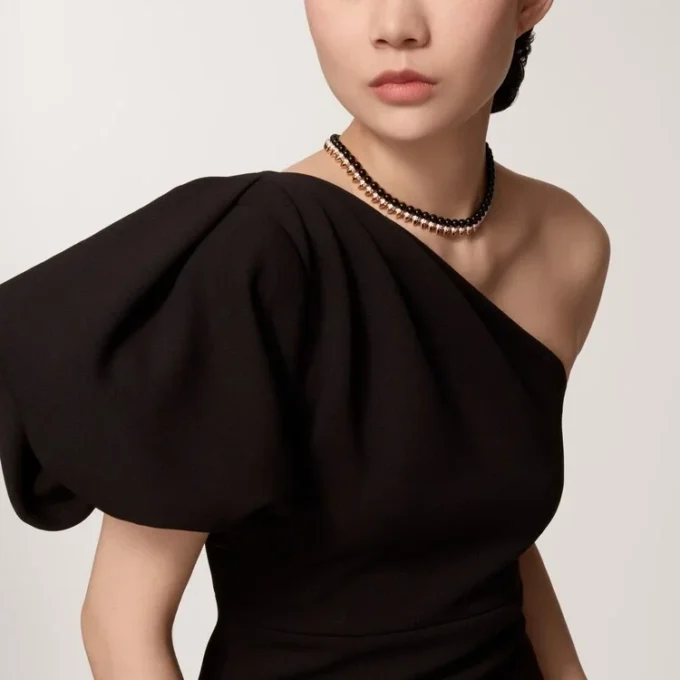 Clash De Cartier Necklace, Flexible, Onyx, Extra-Large Model, Diamonds Clash De Cartier Necklace, Flexible, Onyx, Extra-Large Model, Diamonds
