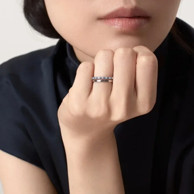 Etincelle De Cartier Wedding Band – Platinum, Sapphires, Diamonds – Cartier