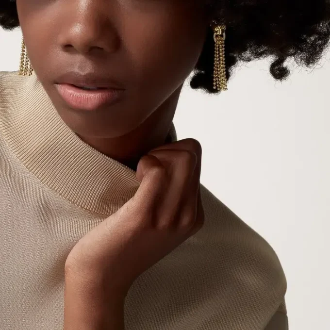 Panthere De Cartier Earrings – Yellow Gold, Diamonds, Tsavorite Garnets, Onyx – Cartier Panthere De Cartier Earrings – Yellow Gold, Diamonds, Tsavorite Garnets, Onyx – Cartier