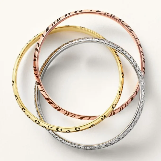 Trinity Bracelet, Lacquer, Diamonds Trinity Bracelet, Lacquer, Diamonds